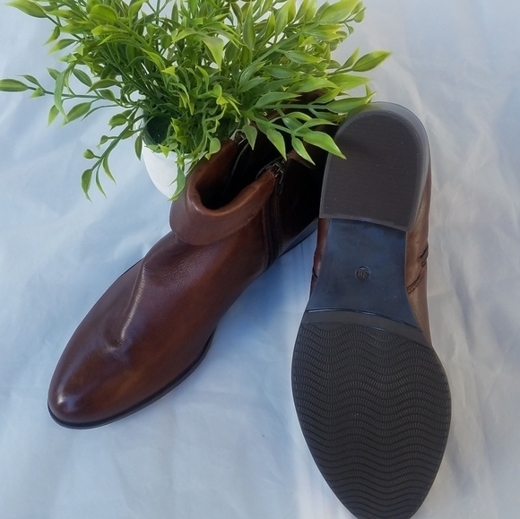 Canal grande bruna fur lined ankle bootie - Picture 3 of 7